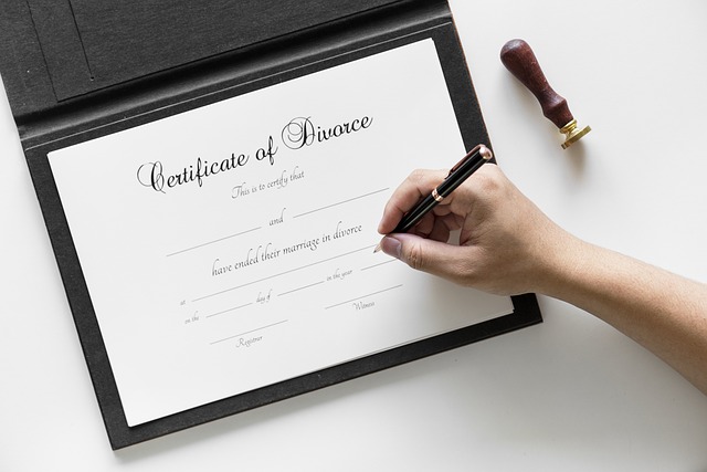 Podpisanie dokumentów rozwodowych