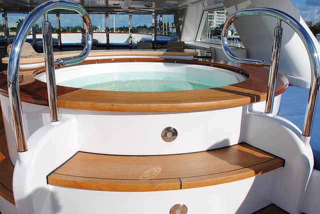 Co warto wiedzieć o jacuzzi ogrodowym?