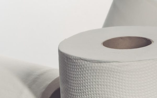 Jakie ręczniki papierowe wybrać do lokalu gastronomicznego?